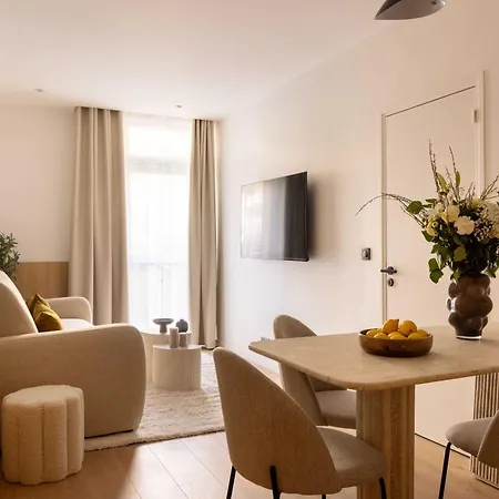 Appartamento Magnificent Flat- Ac -1br- 4p-place De La Nation