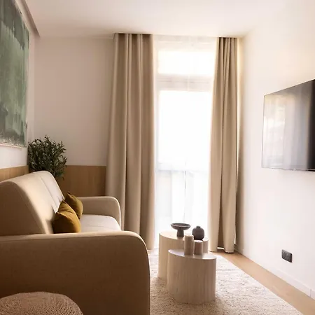 Appartamento Magnificent Flat- Ac -1br- 4p-place De La Nation Parigi