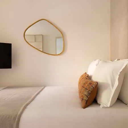 Magnificent Flat- Ac -1br- 4p-place De La Nation * Parigi