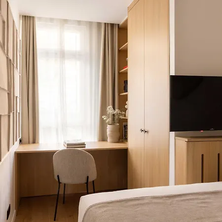 Appartamento Magnificent Flat- Ac -1br- 4p-place De La Nation *